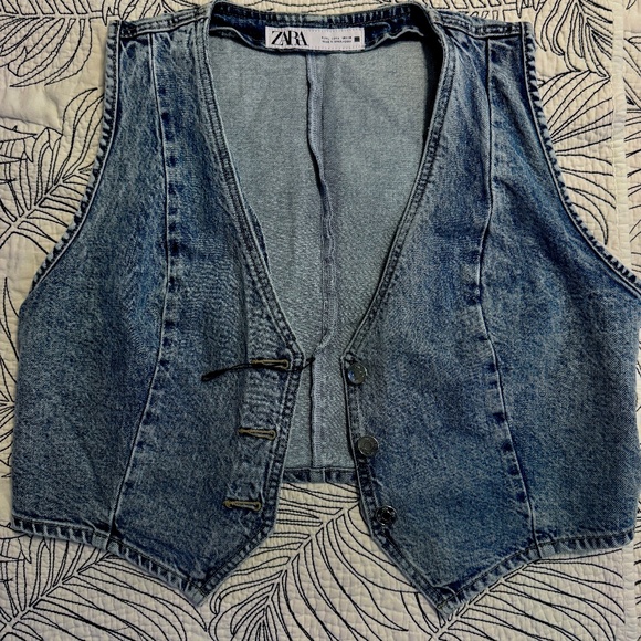 Zara Blue Denim Vest - Picture 1 of 3